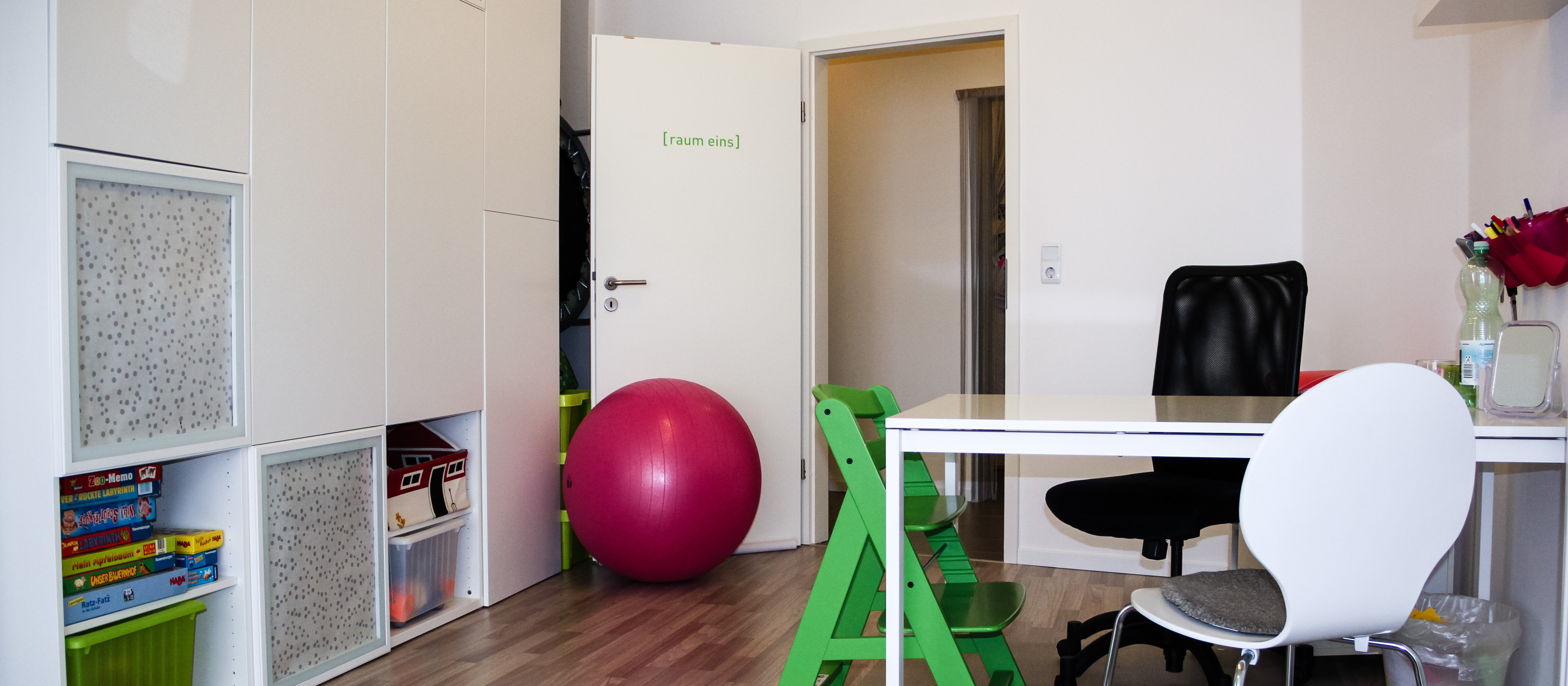 Willkommen bei [lautstark]